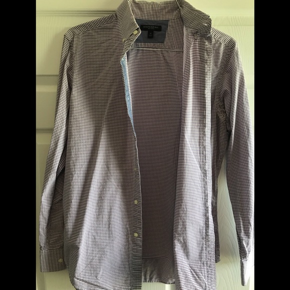 Banana Republic Soft Wash Button Up - Picture 1 of 9